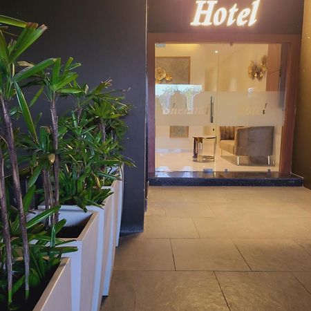 Shehnai Hotel And Banquet Hisar Exterior photo